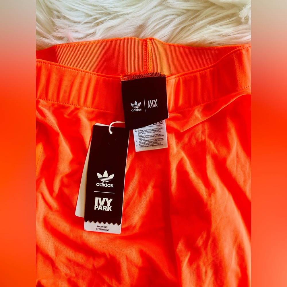 ADIDAS IVY PARK SOLAR ORANGE 3 PIECE SET….SZ SMALL. WOWZA😎 - Picture 10 of 11